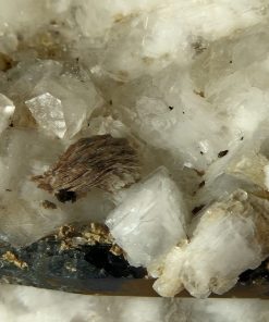 Alternative view of Analcime et Cancrinite